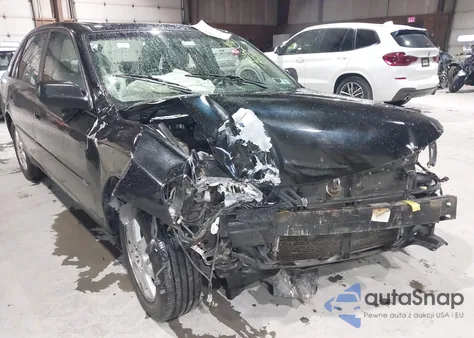 2000 Toyota Avalon Xls z USA, uszkodzony, nr VIN 4T1BF28B9YU071089